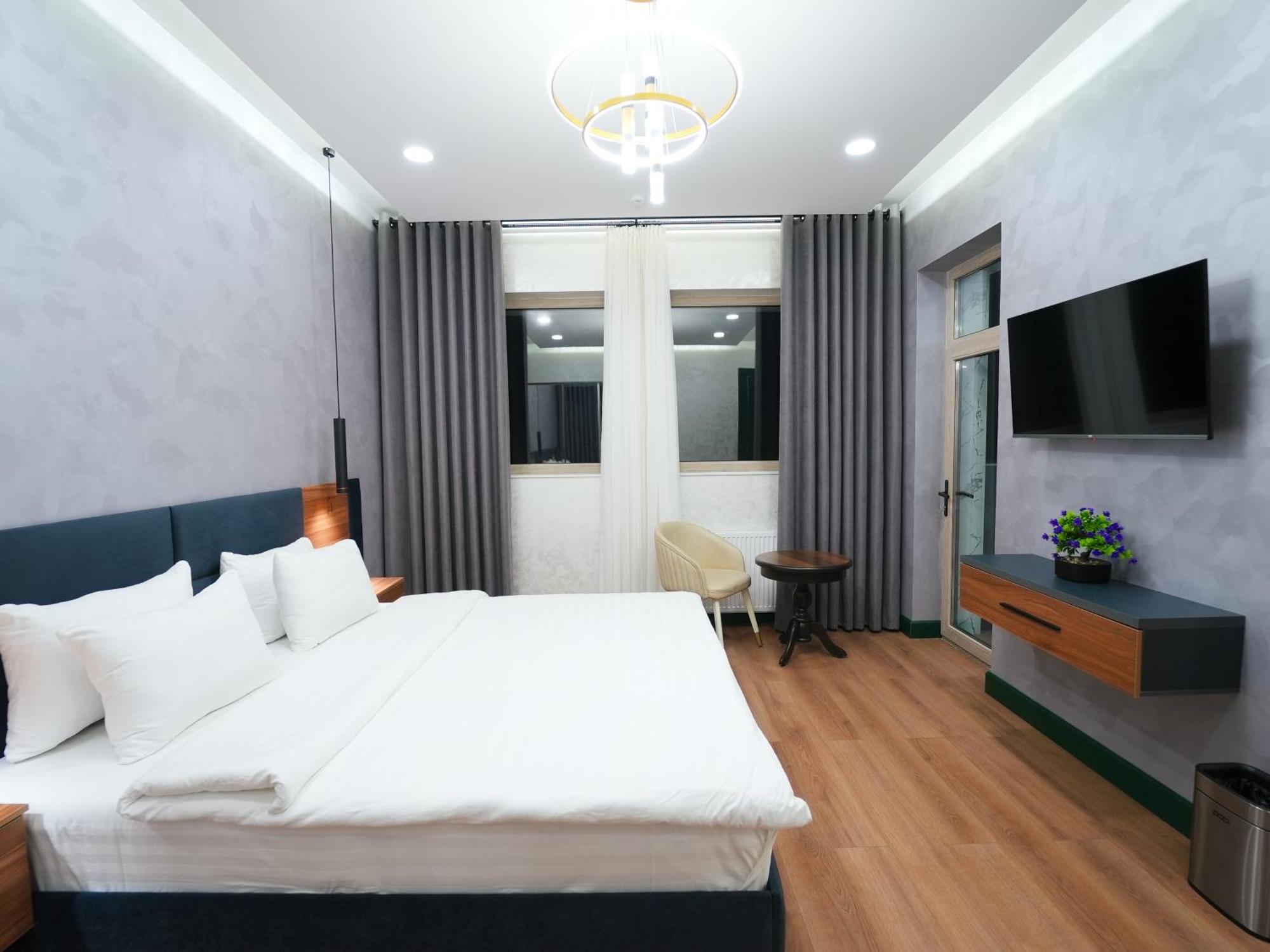 Avant Hotel Tashkent Pool&Spa Exterior foto